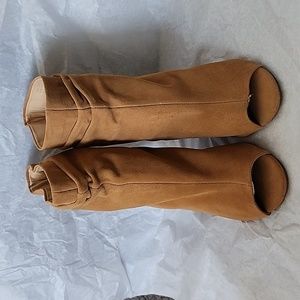 Peektoe Booties